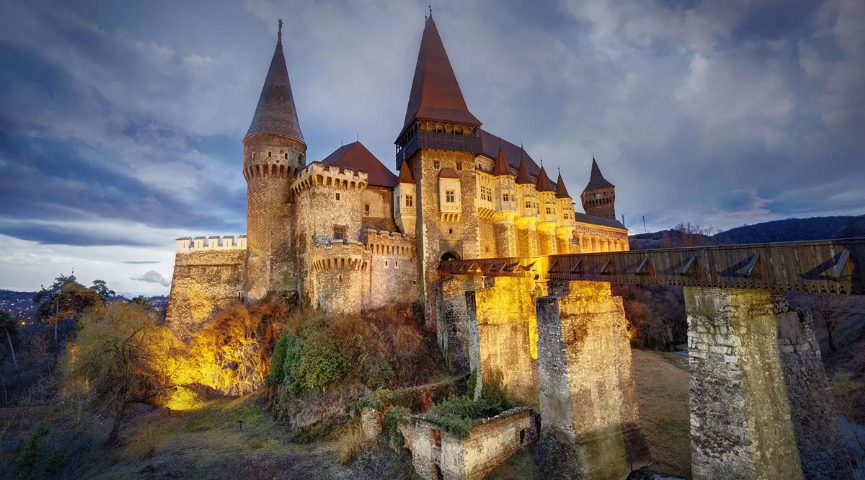 CADILAR BAYRAMI ÖZEL ROMANYA-BÜKREŞ-TRANSİLVANYA-VARNA -NESSEBAR TURU