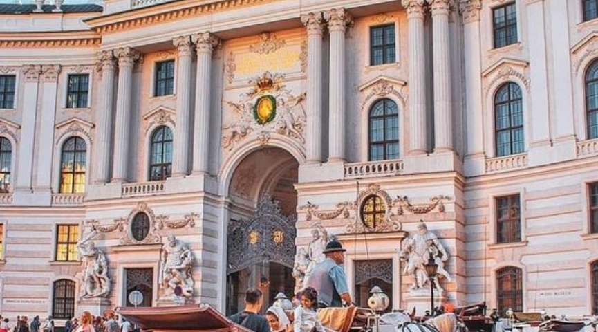 NOELE ÖZEL BÜKREŞ-VARNA TURU