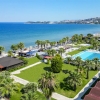 DENİZE SIFIR OTELDE KUŞADASI TATİLİ